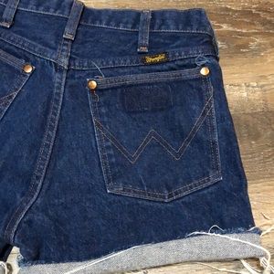 Wrangler Cutoff Shorts Sz 29